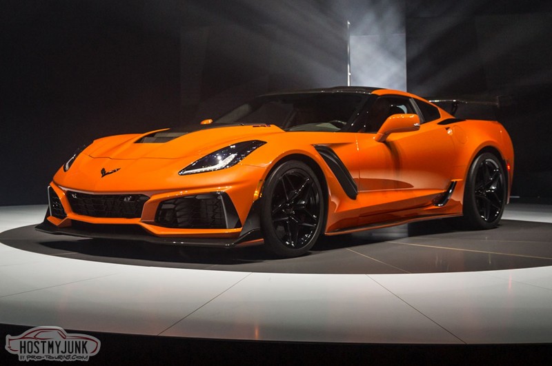 2019 Chevrolet Corvette ZR1 front side view on stage